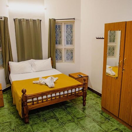 Hotel Maison Blanche Near Rock Beach à Pondichéry Extérieur photo