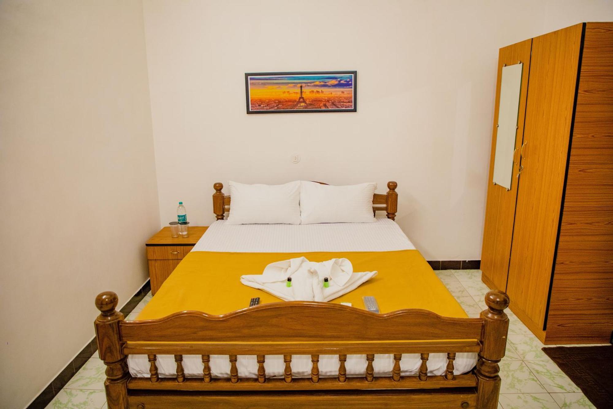 Hotel Maison Blanche Near Rock Beach à Pondichéry Extérieur photo