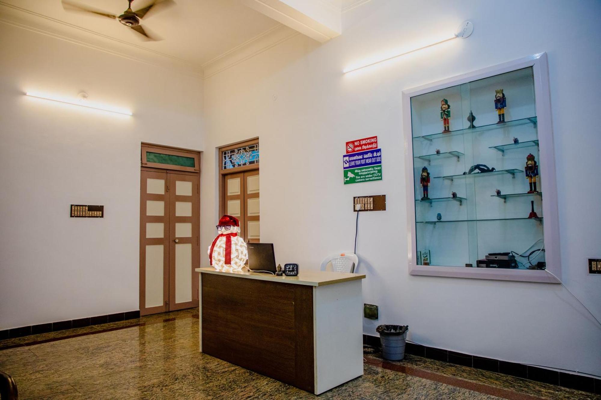 Hotel Maison Blanche Near Rock Beach à Pondichéry Extérieur photo
