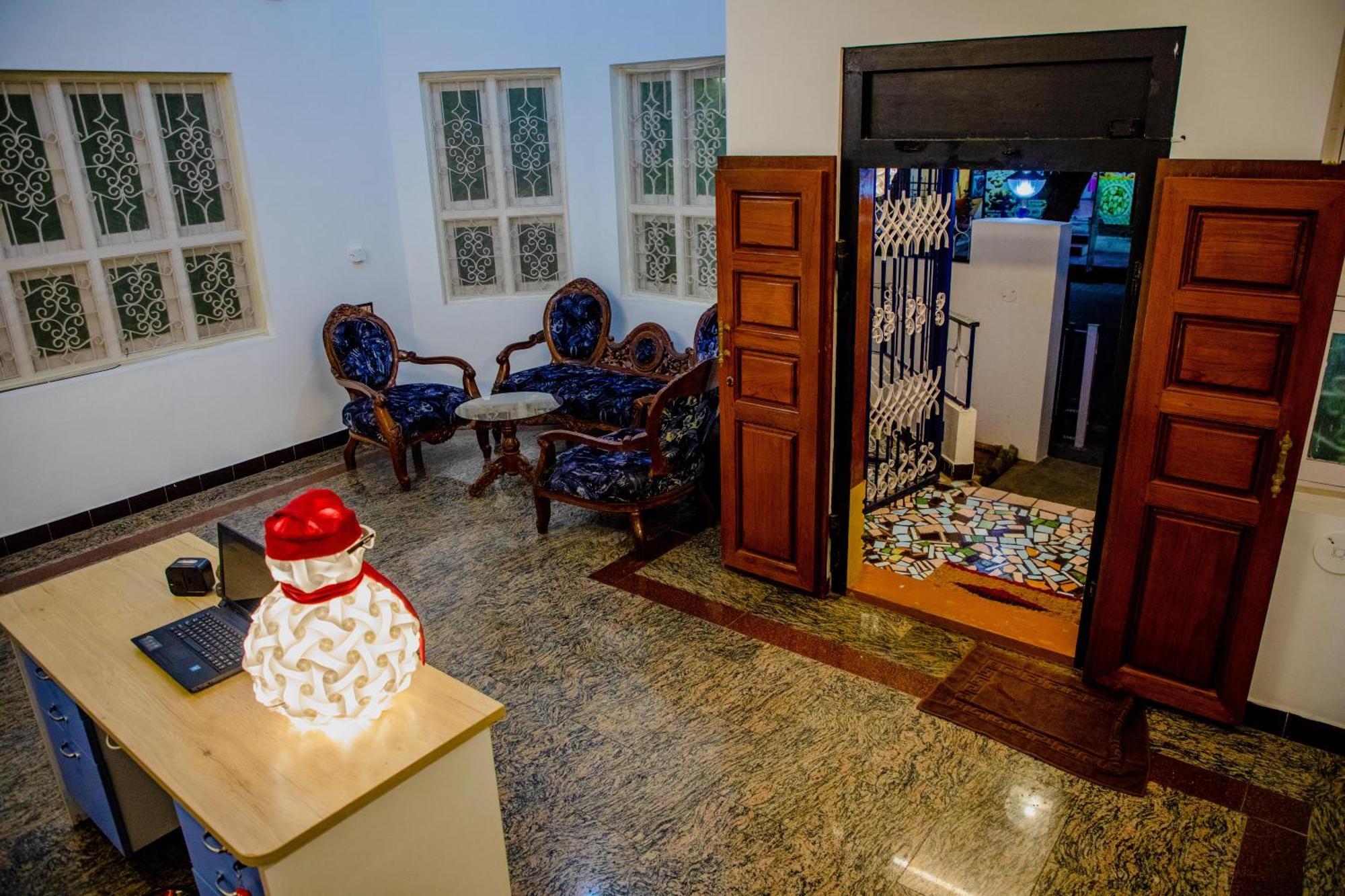 Hotel Maison Blanche Near Rock Beach à Pondichéry Extérieur photo