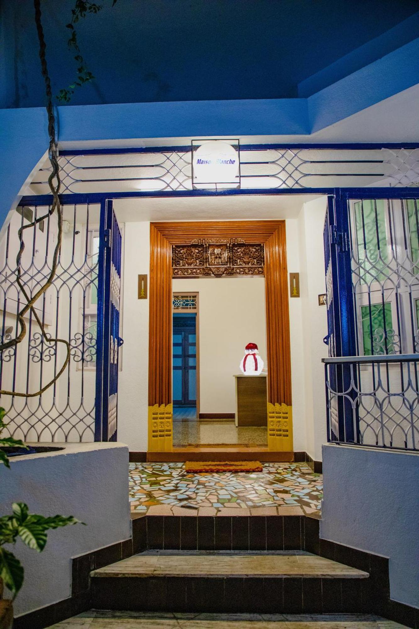 Hotel Maison Blanche Near Rock Beach à Pondichéry Extérieur photo