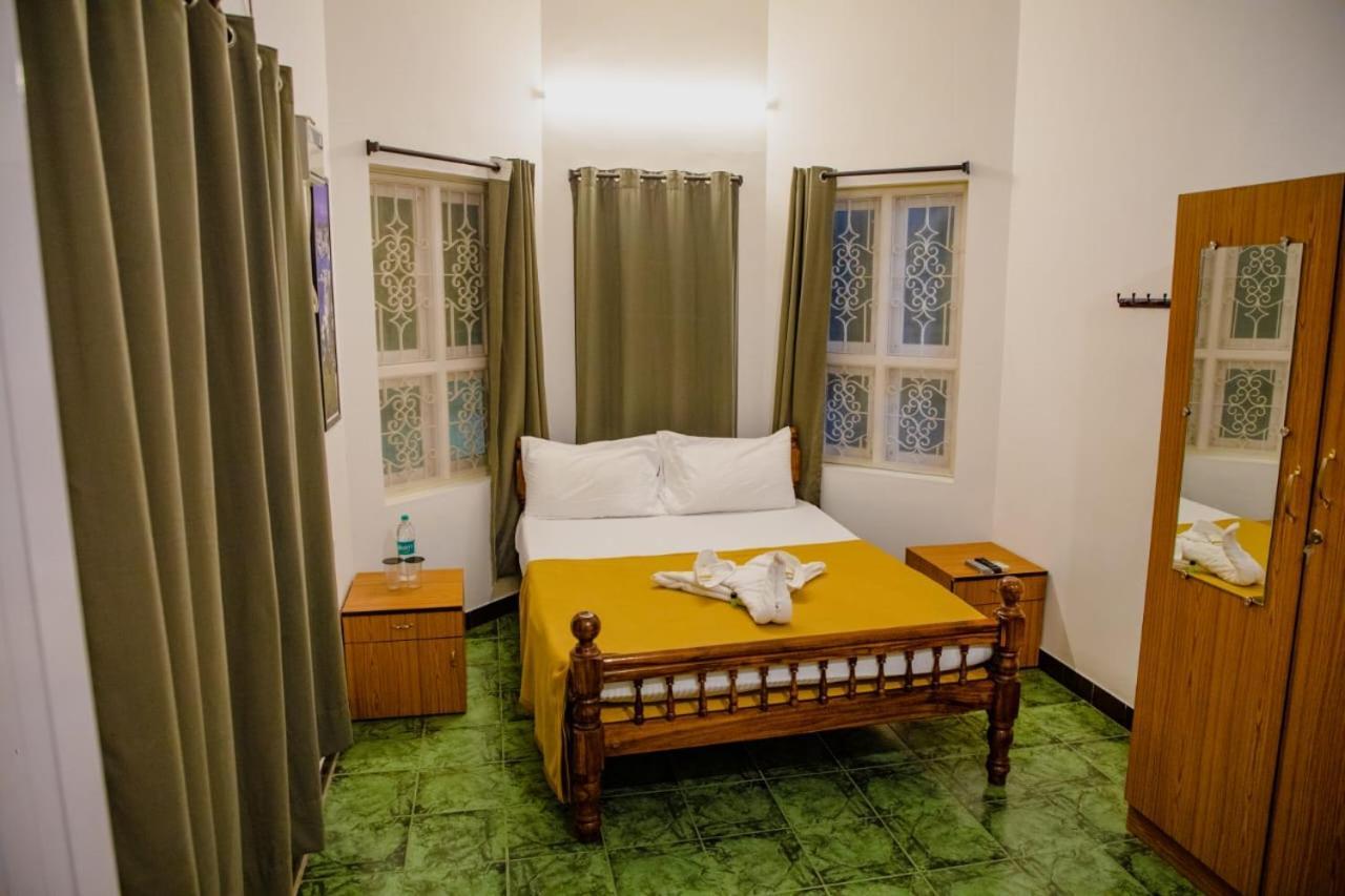 Hotel Maison Blanche Near Rock Beach à Pondichéry Extérieur photo