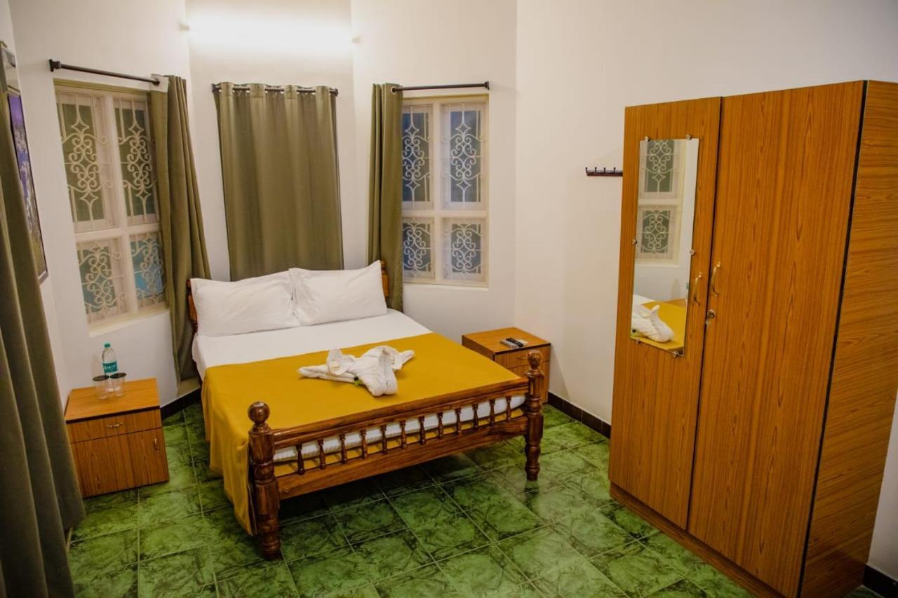 Hotel Maison Blanche Near Rock Beach à Pondichéry Extérieur photo
